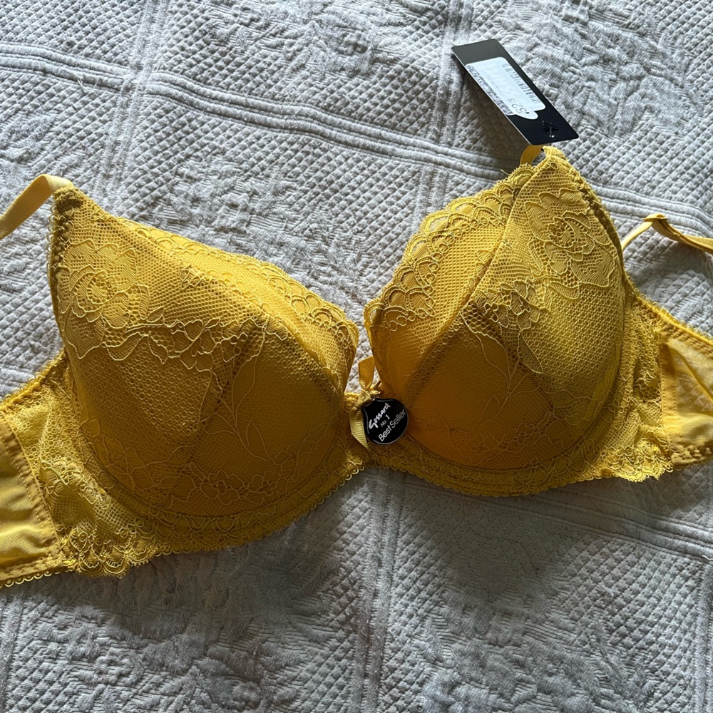 Gossard super boost lace bra 36C BNWT